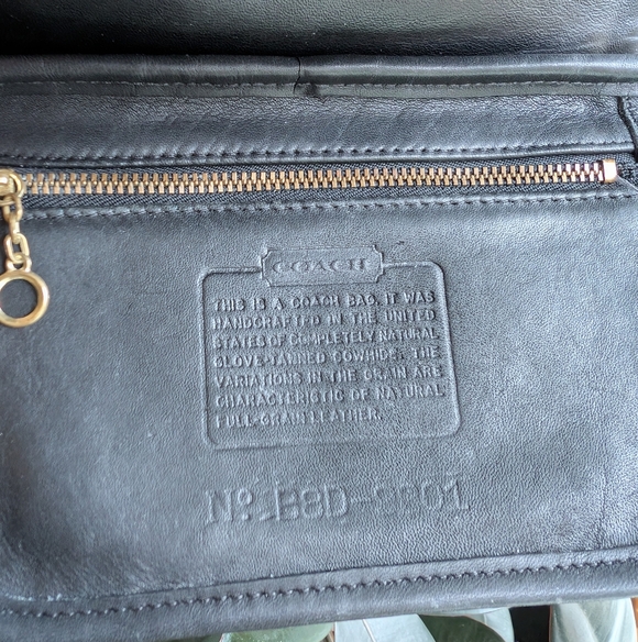 🐎 Coach '98 Black Equestrian Small Flap - 9801 🐎 - Picture 6 of 9